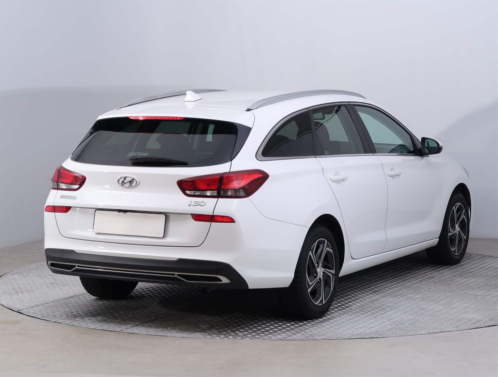 Hyundai i30, 2020 - pohled č. 7