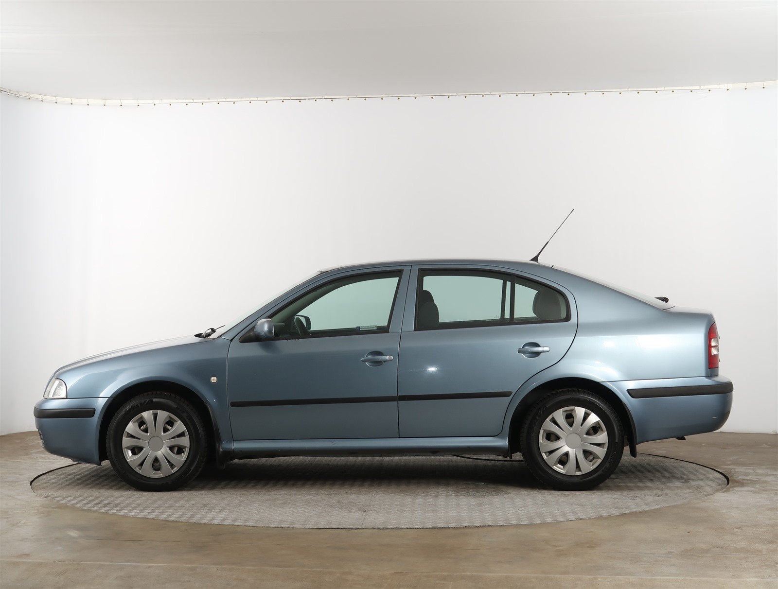 Škoda Octavia, 2006 - pohled č. 4