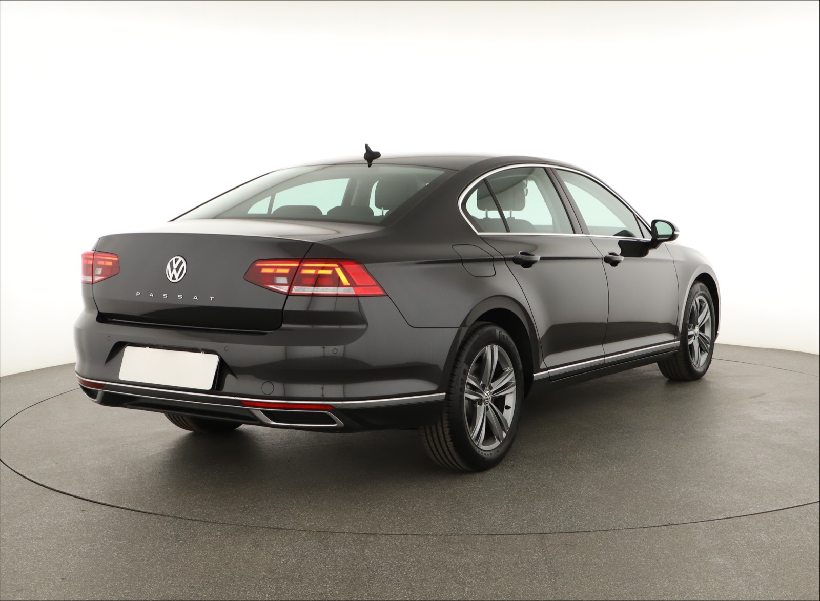 Volkswagen Passat, 2020 - pohled č. 7