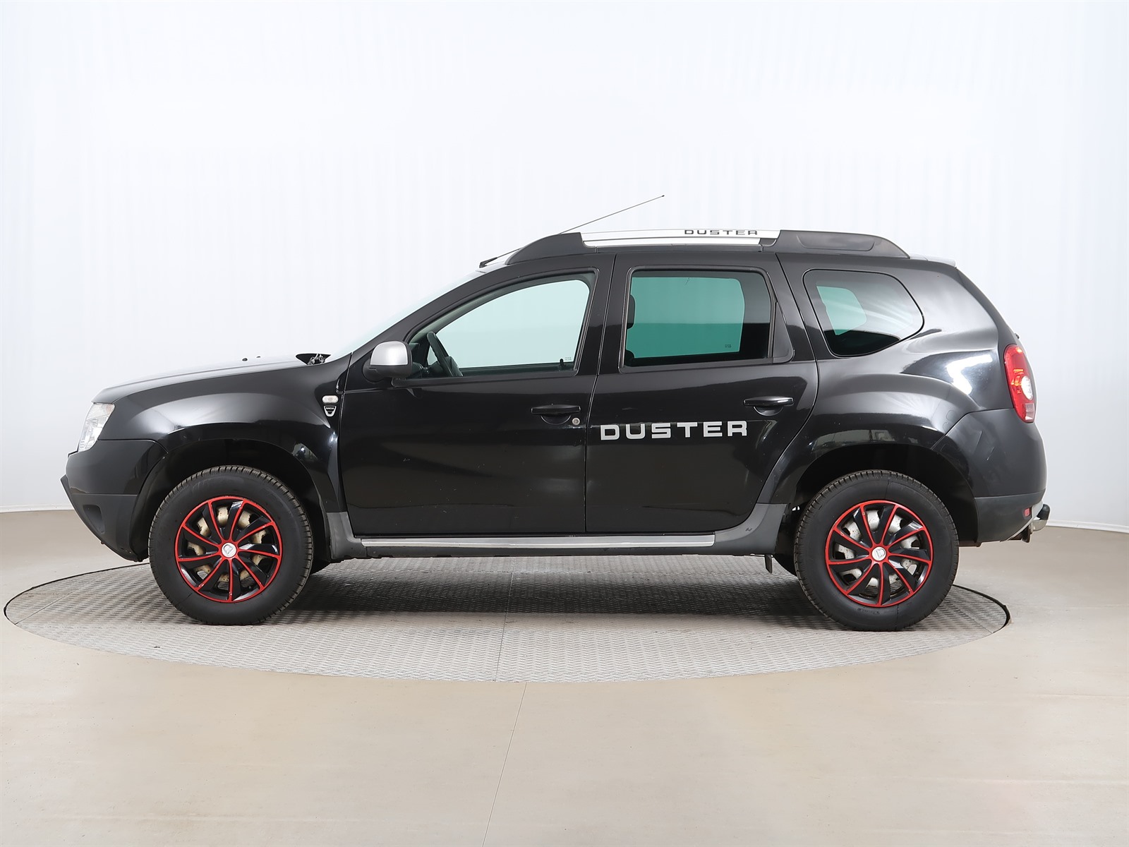 Dacia Duster, 2011 - pohled č. 4