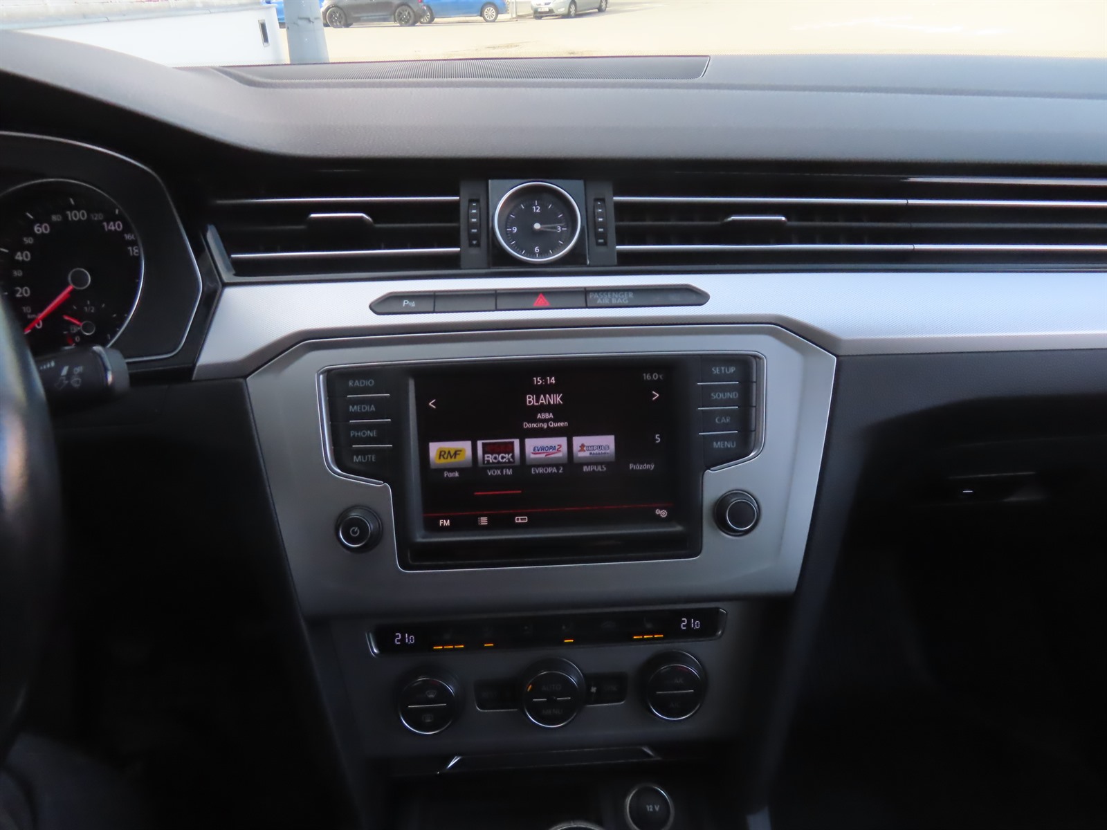 Volkswagen Passat, 2015 - pohled č. 18