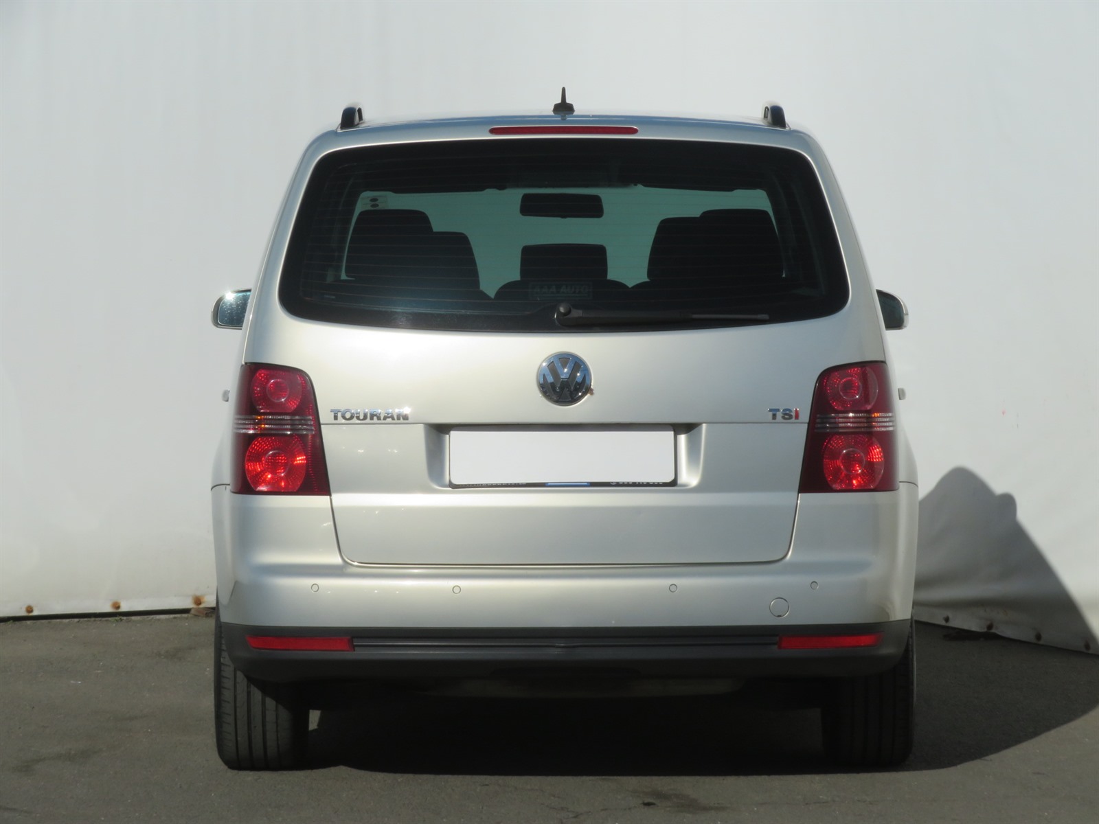 Volkswagen Touran, 2008 - pohled č. 6