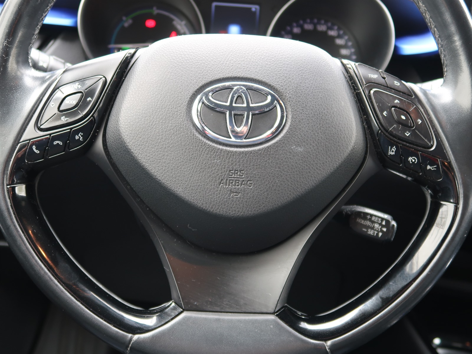 Toyota C-HR, 2017 - pohled č. 27