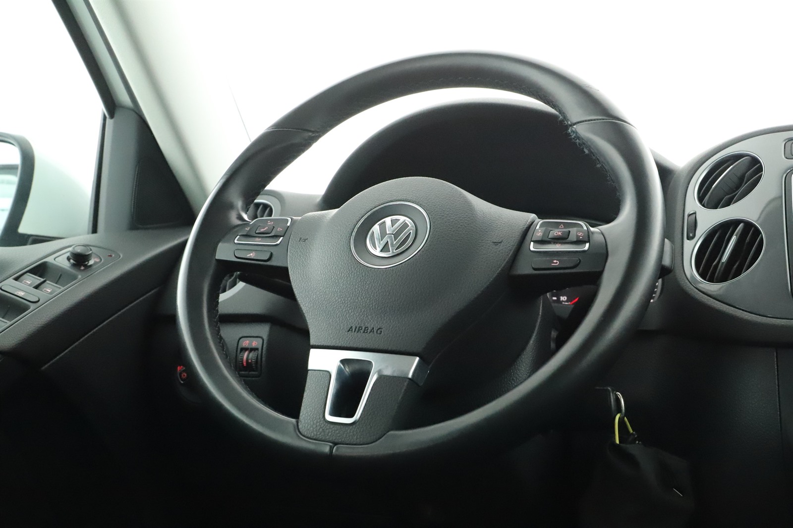 Volkswagen Tiguan, 2015 - pohled č. 14