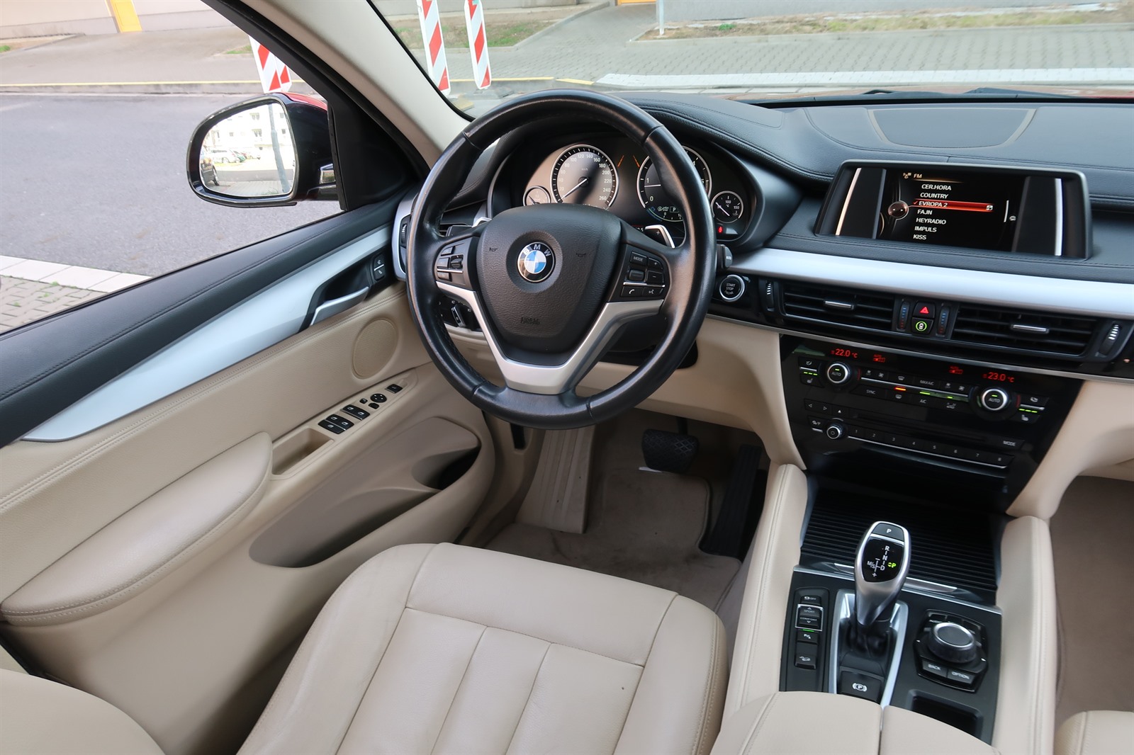 BMW X6, 2015 - pohled č. 9