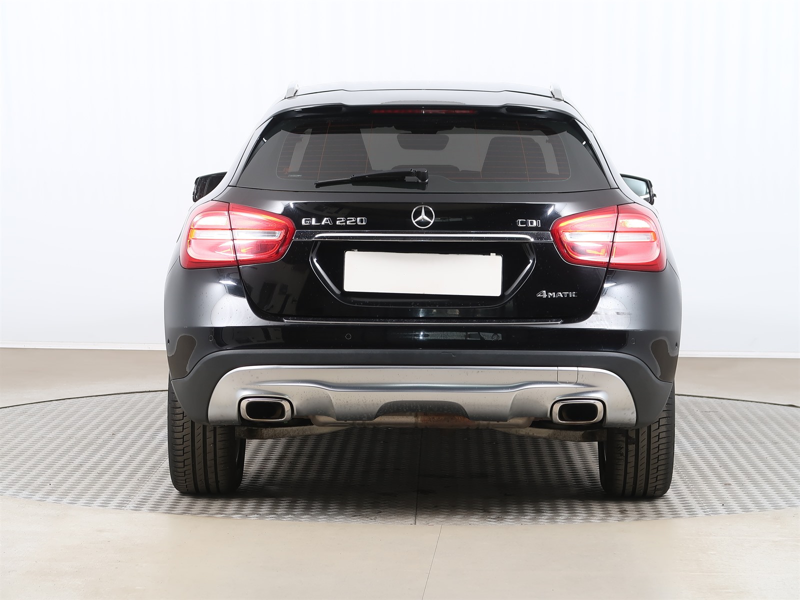 Mercedes-Benz GLA, 2014 - pohled č. 6