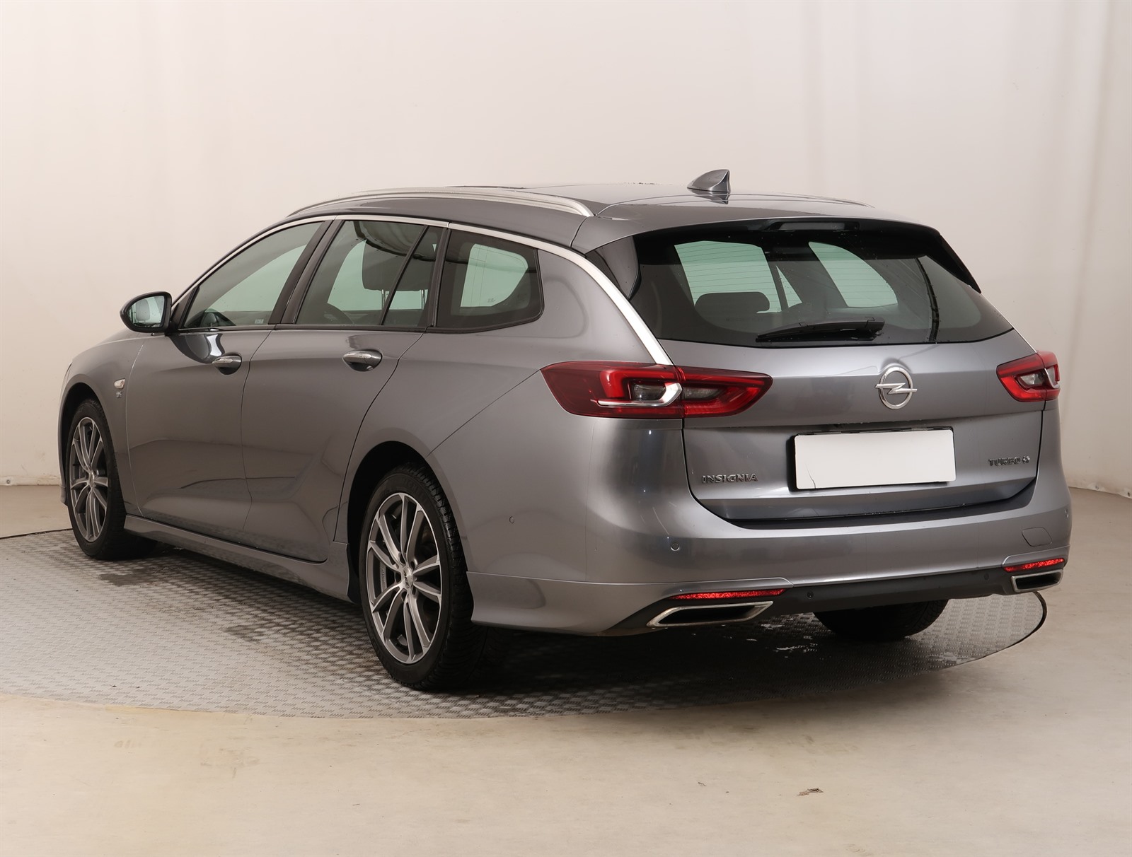 Opel Insignia, 2017 - pohled č. 5