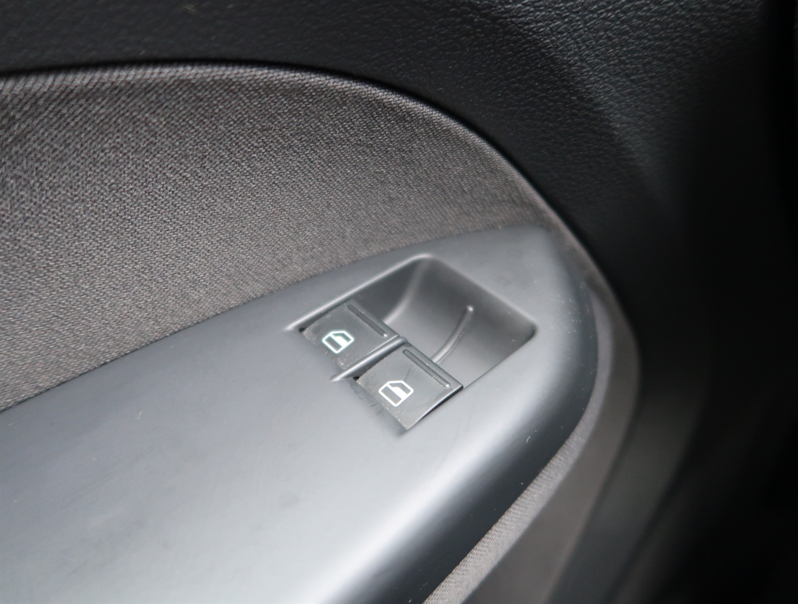 Volkswagen Caddy, 2014 - pohled č. 22
