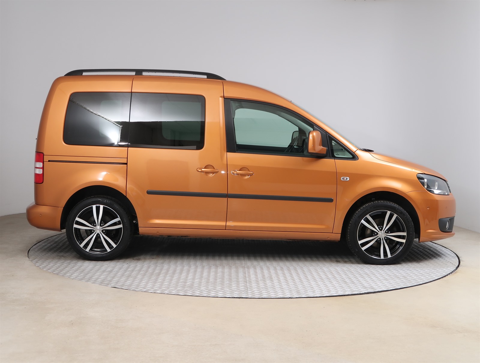 Volkswagen Caddy, 2014 - pohled č. 8
