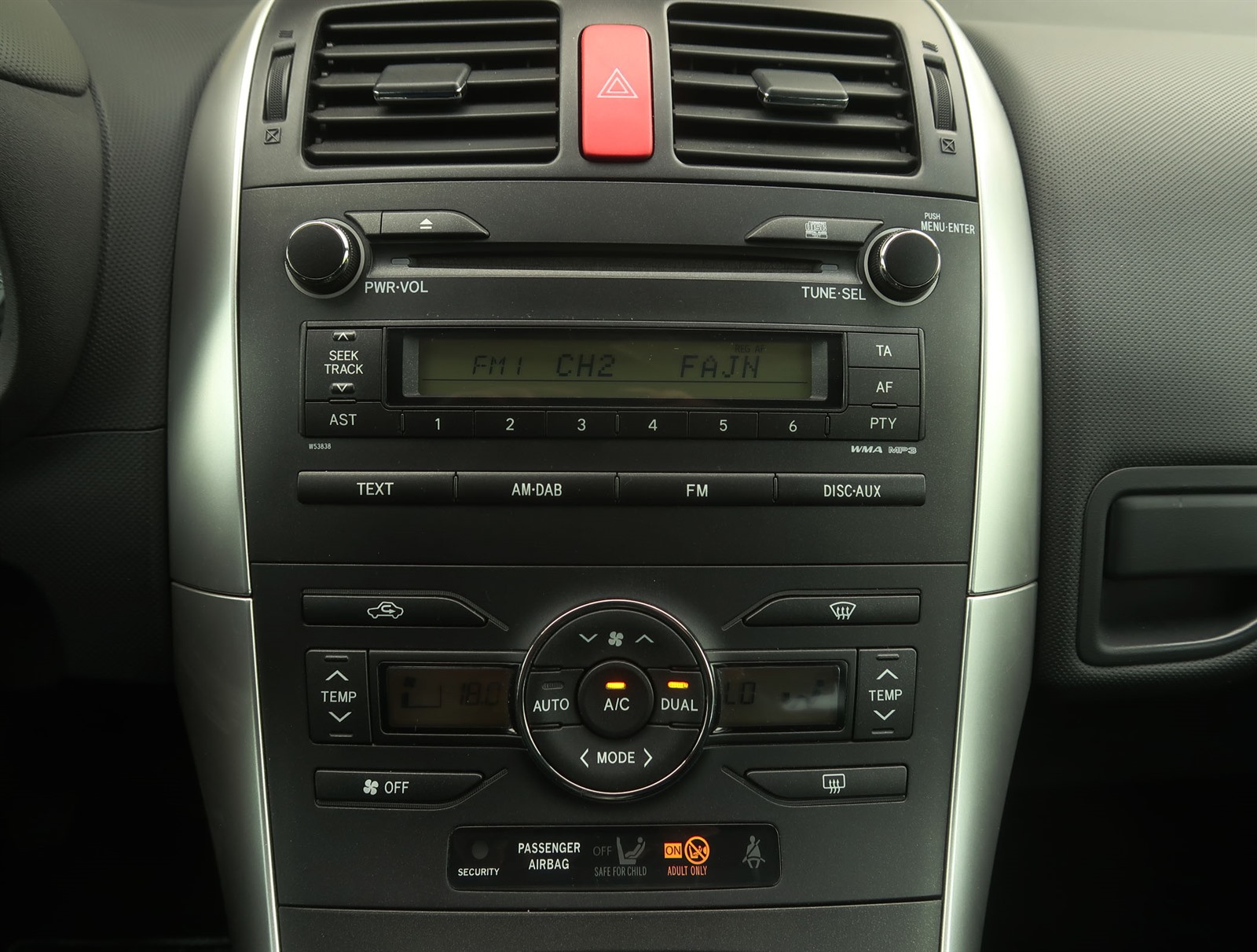 Toyota Auris, 2011 - pohled č. 18