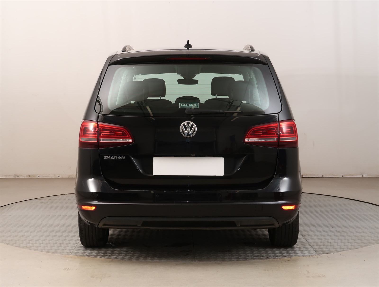 Volkswagen Sharan, 2019 - pohled č. 6
