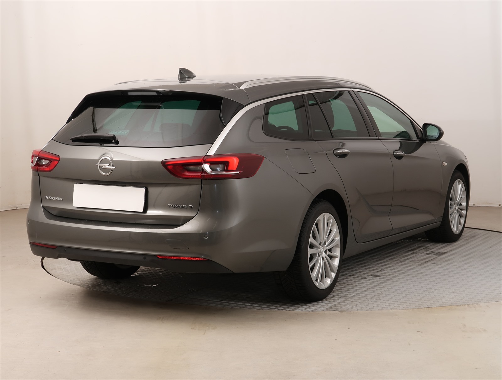 Opel Insignia, 2018 - pohled č. 7