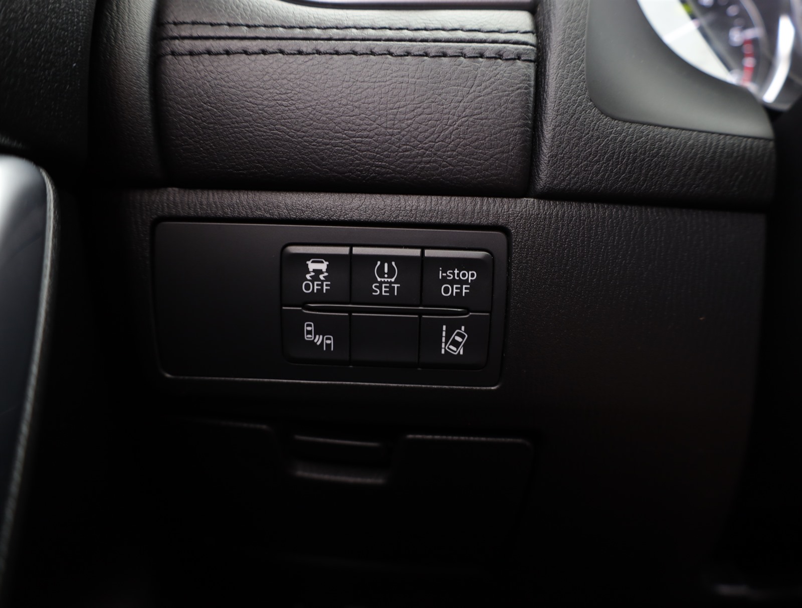 Mazda 6, 2015 - pohled č. 22