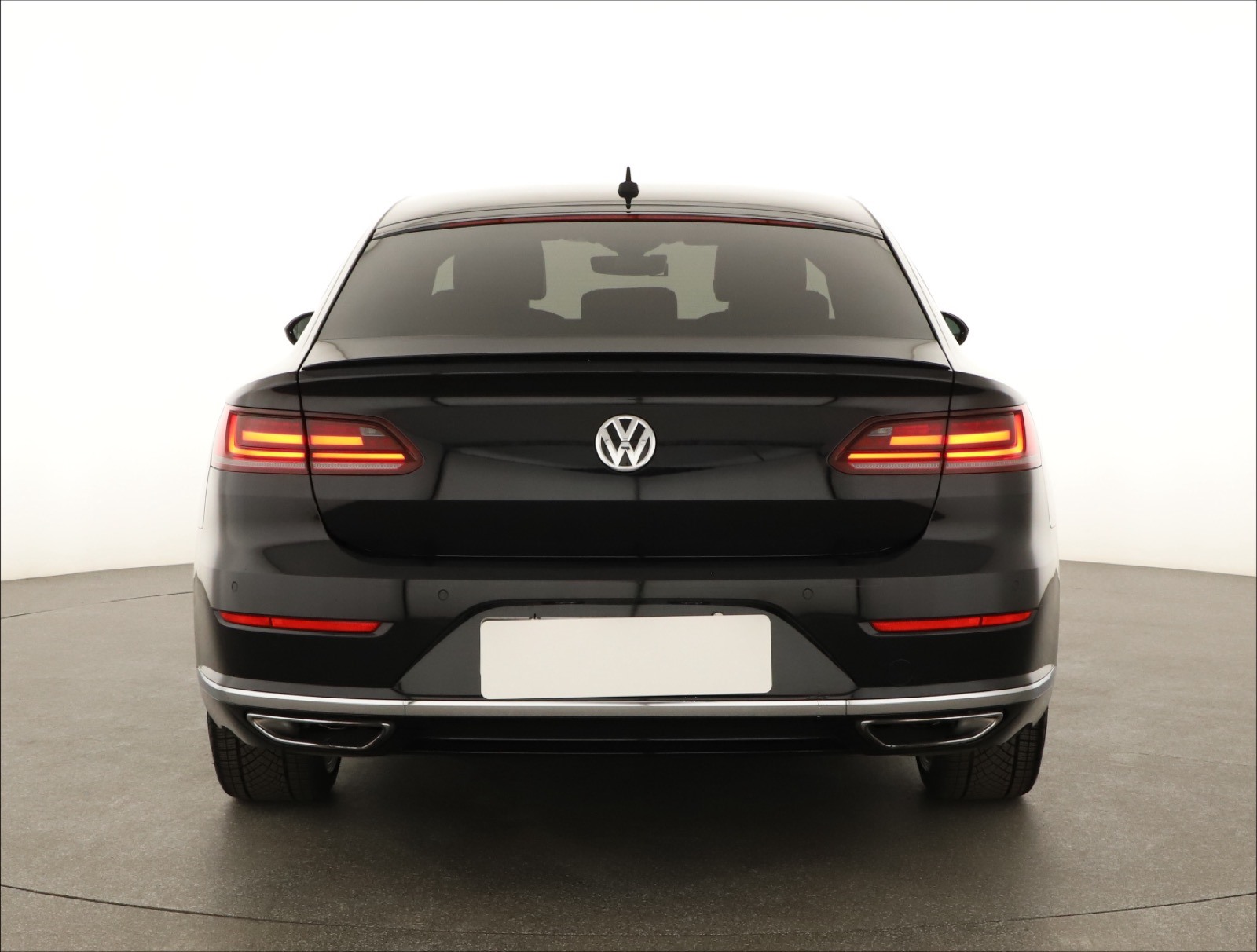 Volkswagen Arteon, 2017 - pohled č. 6