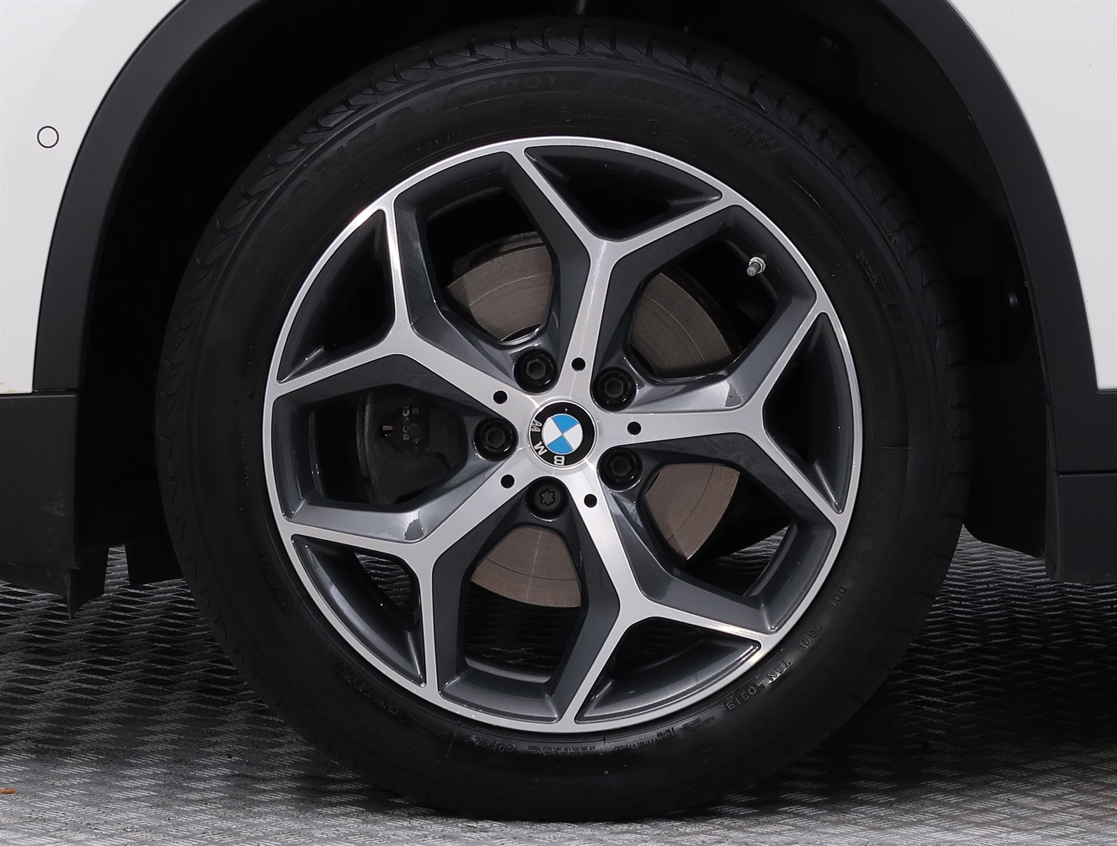 BMW X1, 2019 - pohled č. 21