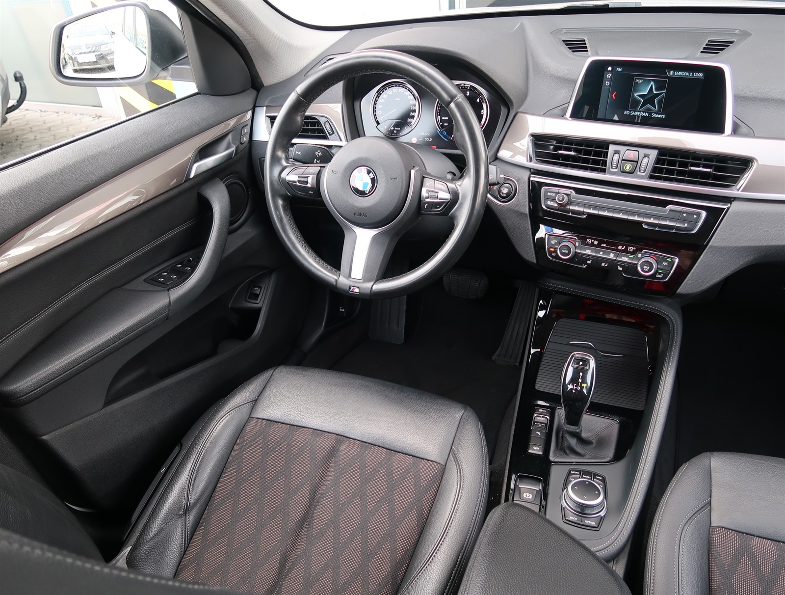 BMW X1, 2019 - pohled č. 9