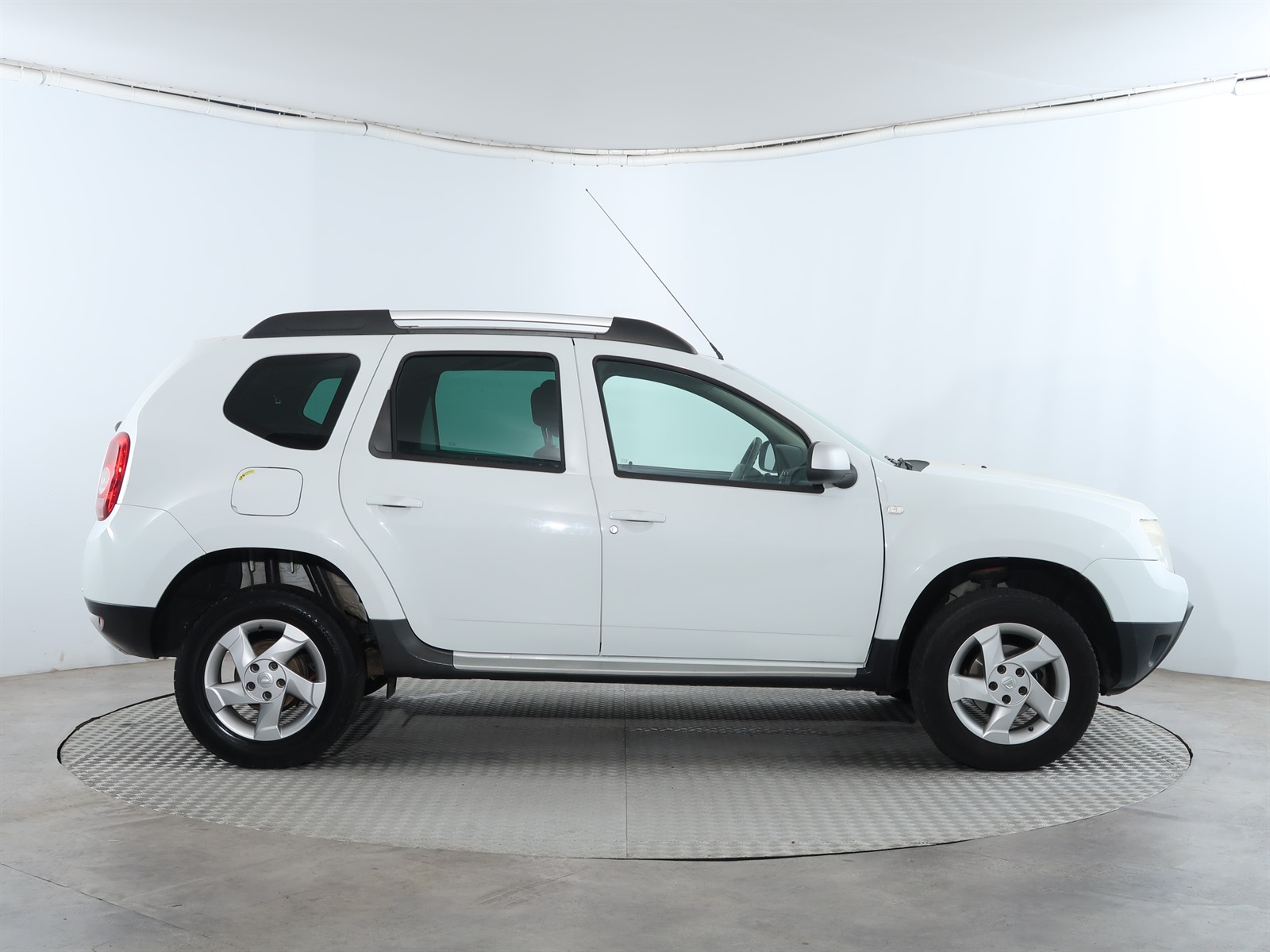 Dacia Duster, 2012 - pohled č. 8