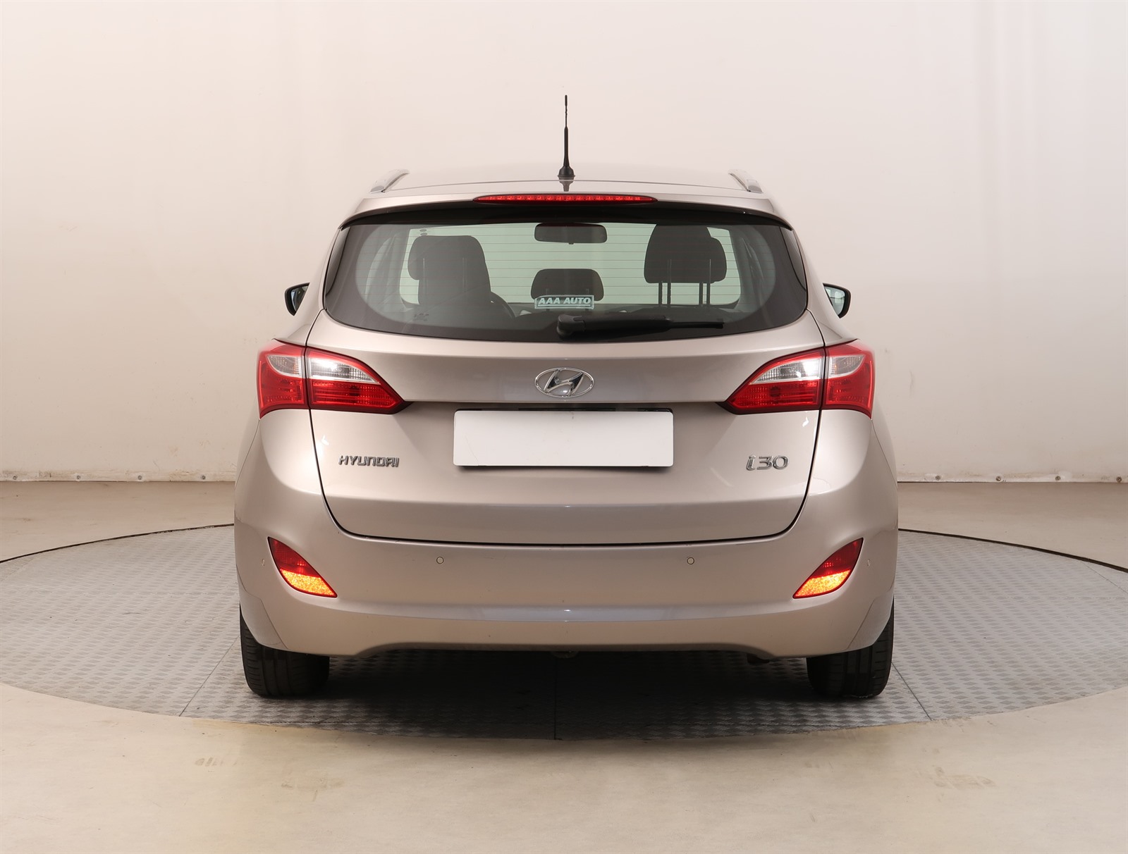 Hyundai i30, 2017 - pohled č. 6