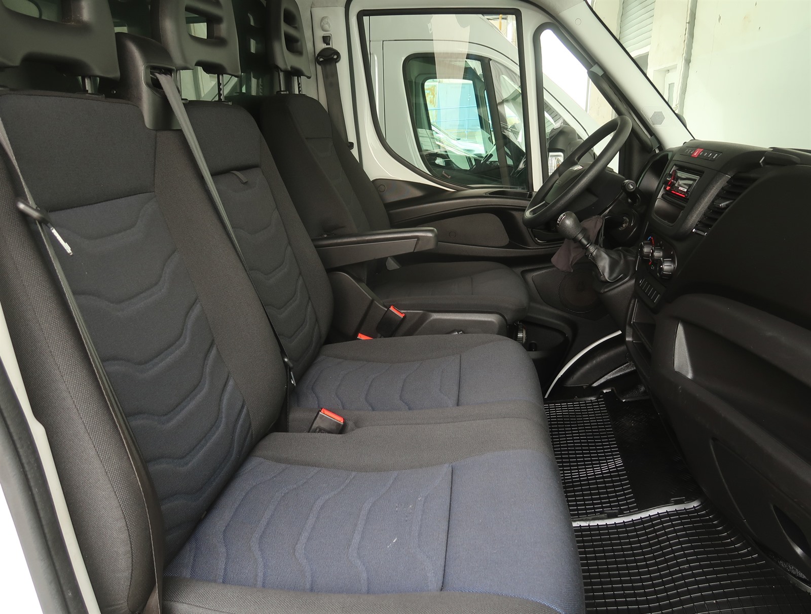 Iveco Daily, 2019 - pohled č. 11