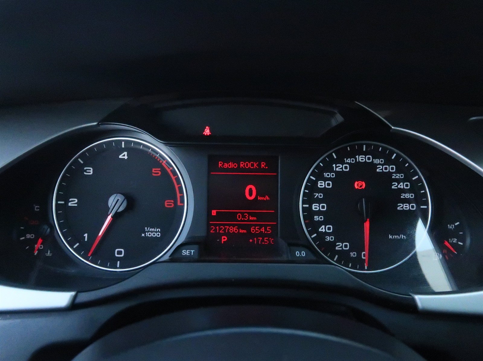 Audi A4, 2011 - pohled č. 17