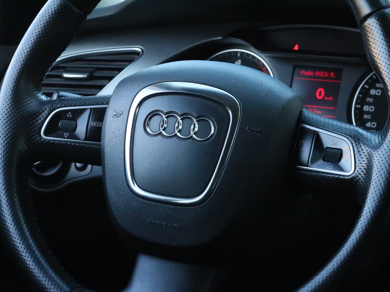 Audi A4, 2011 - pohled č. 23