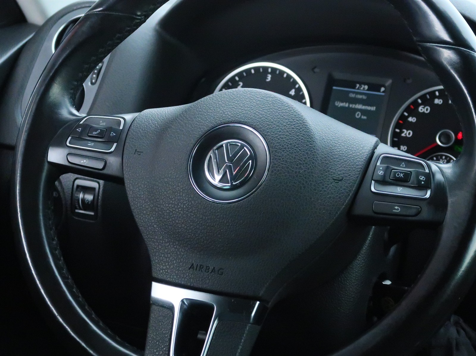 Volkswagen Tiguan, 2011 - pohled č. 27