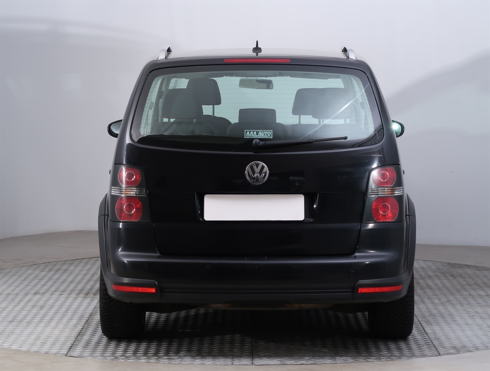 Volkswagen Touran, 2009 - pohled č. 6