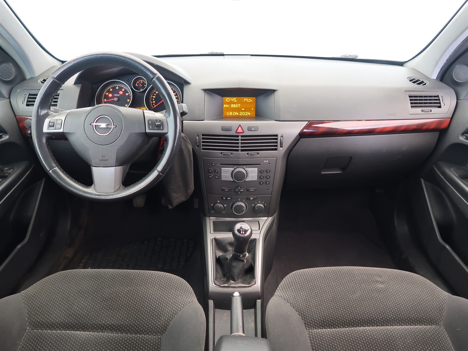 Opel Astra, 2004 - pohled č. 10