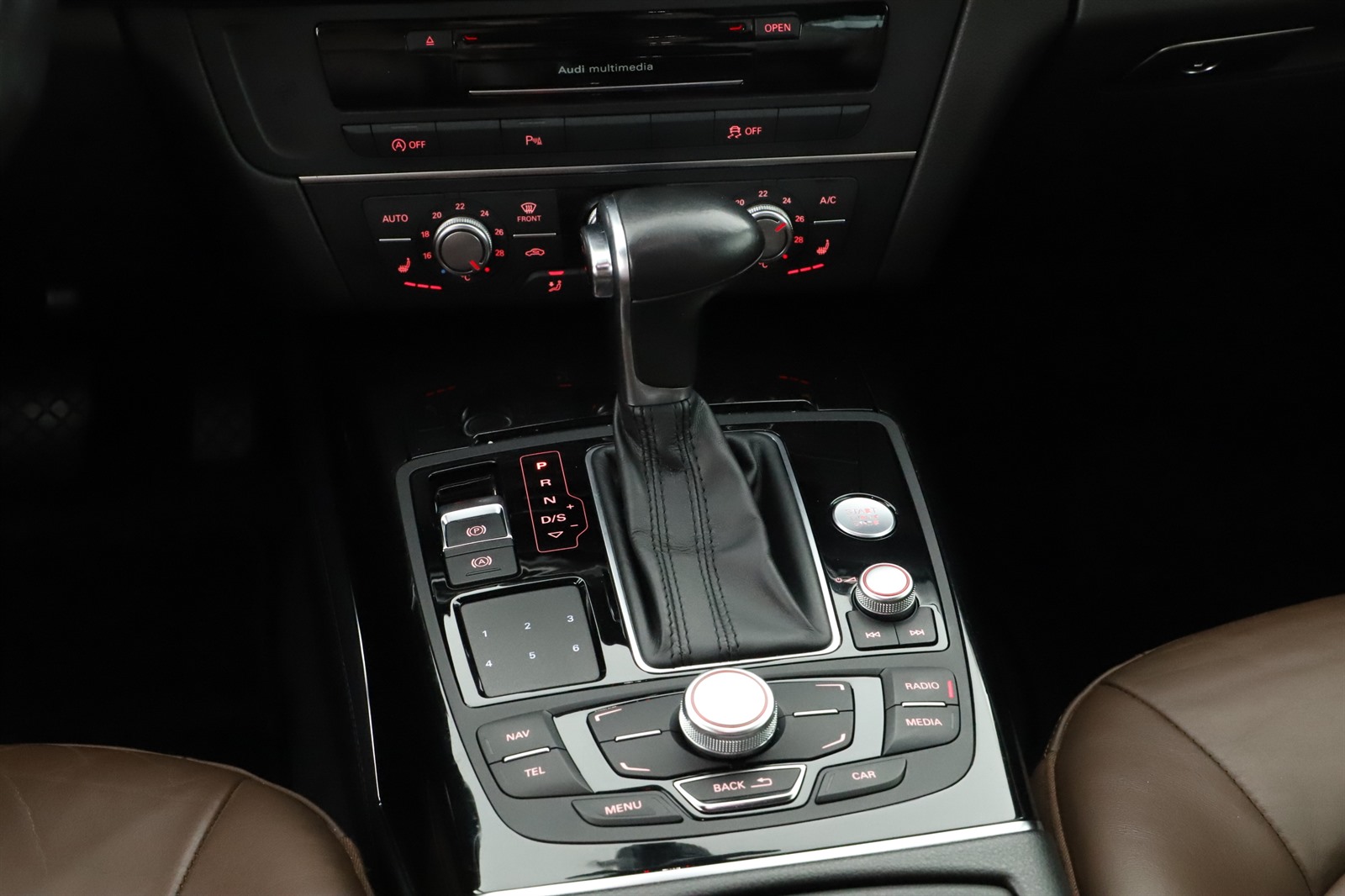 Audi A6, 2014 - pohled č. 17