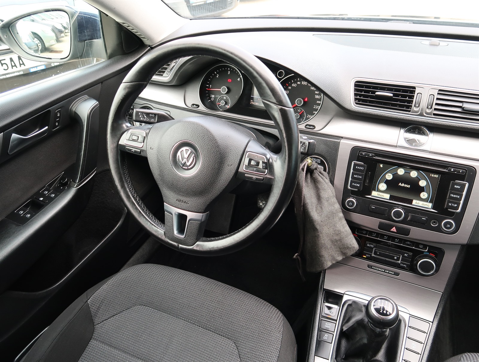 Volkswagen Passat, 2011 - pohled č. 9