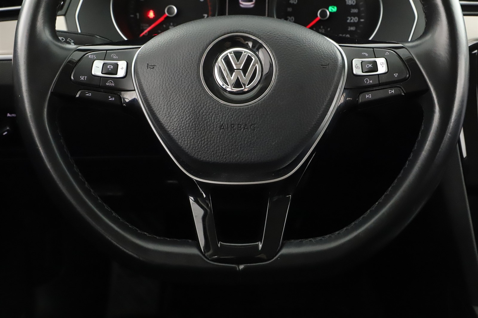 Volkswagen Passat, 2018 - pohled č. 14