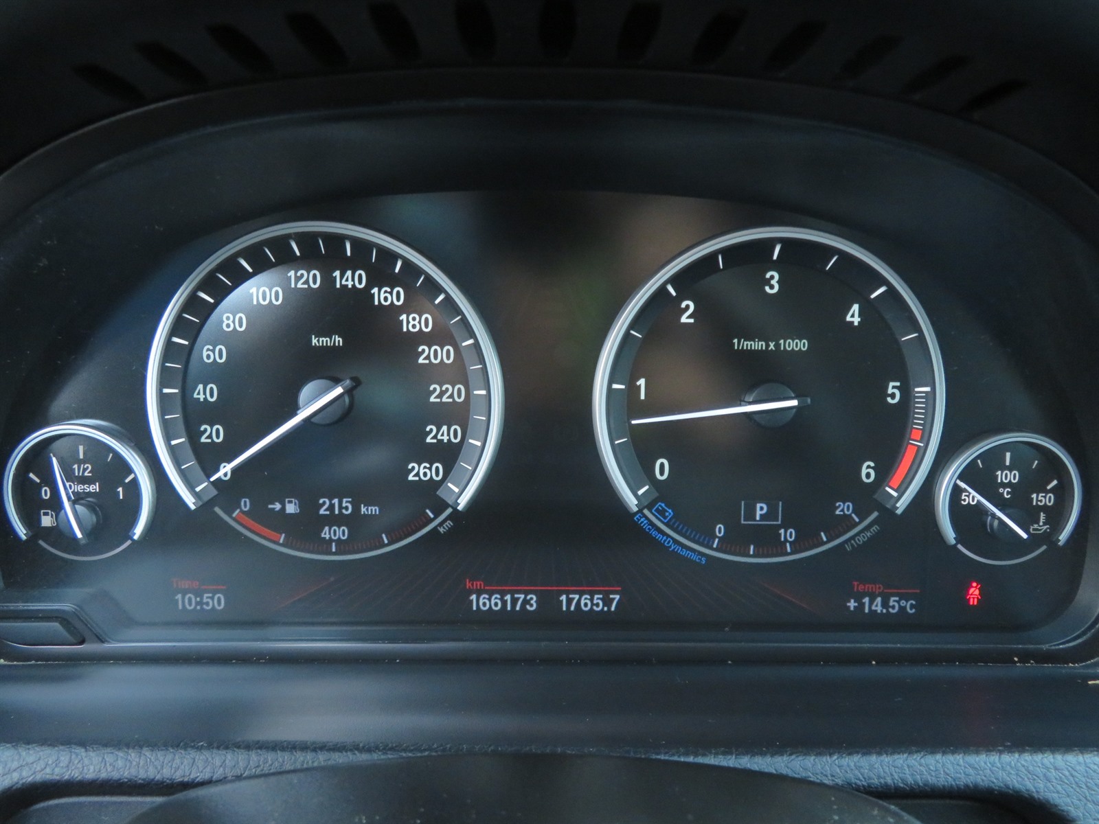 BMW 5GT, 2013 - pohled č. 17