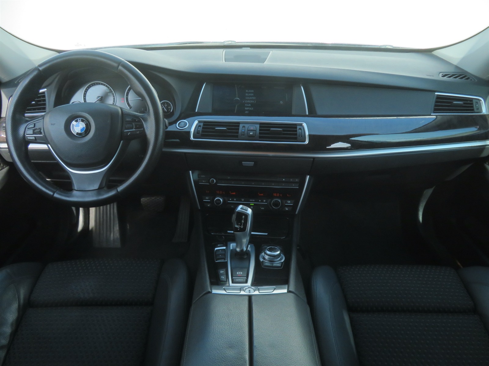 BMW 5GT, 2013 - pohled č. 10