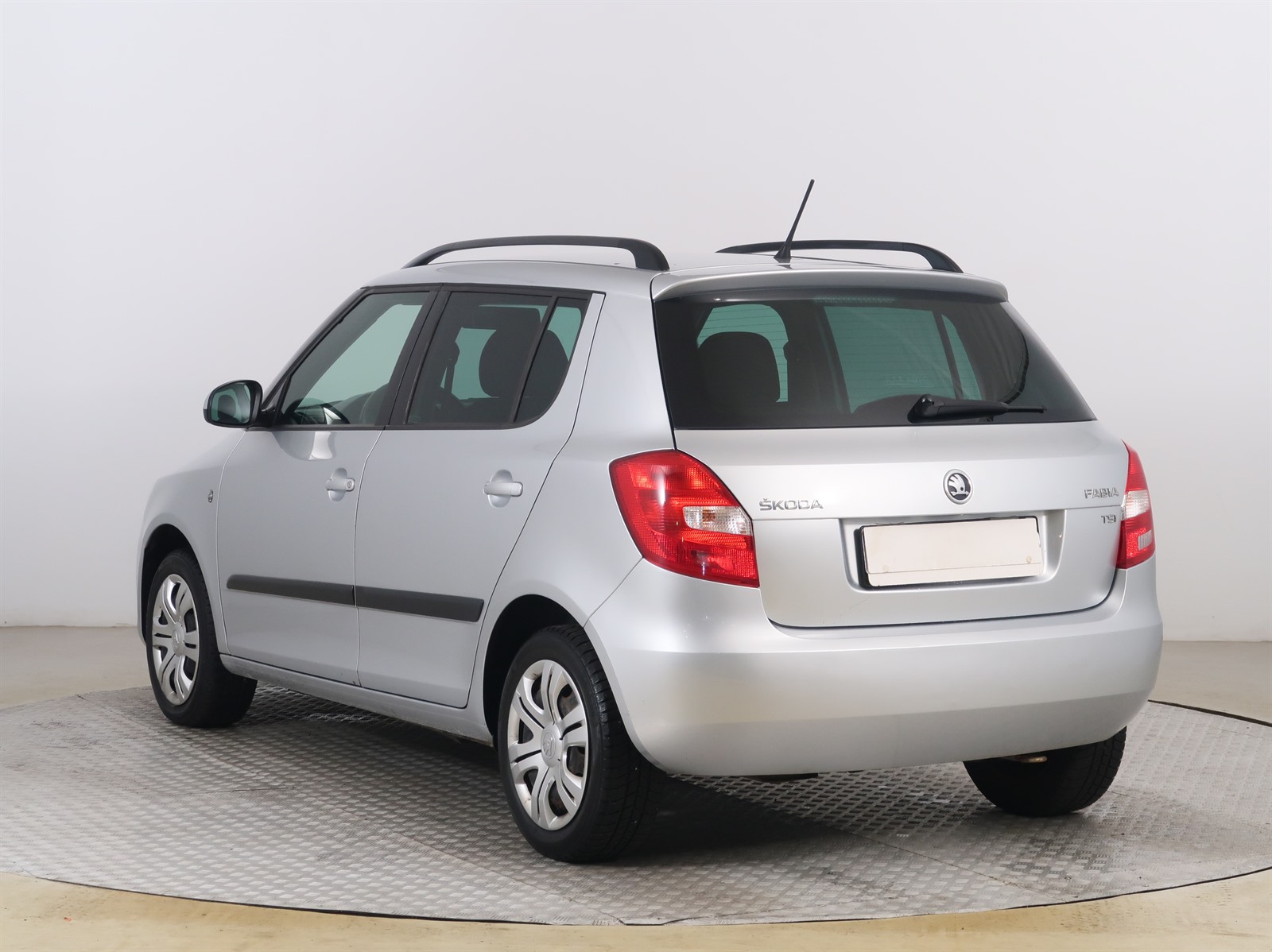 Škoda Fabia, 2013 - pohled č. 5