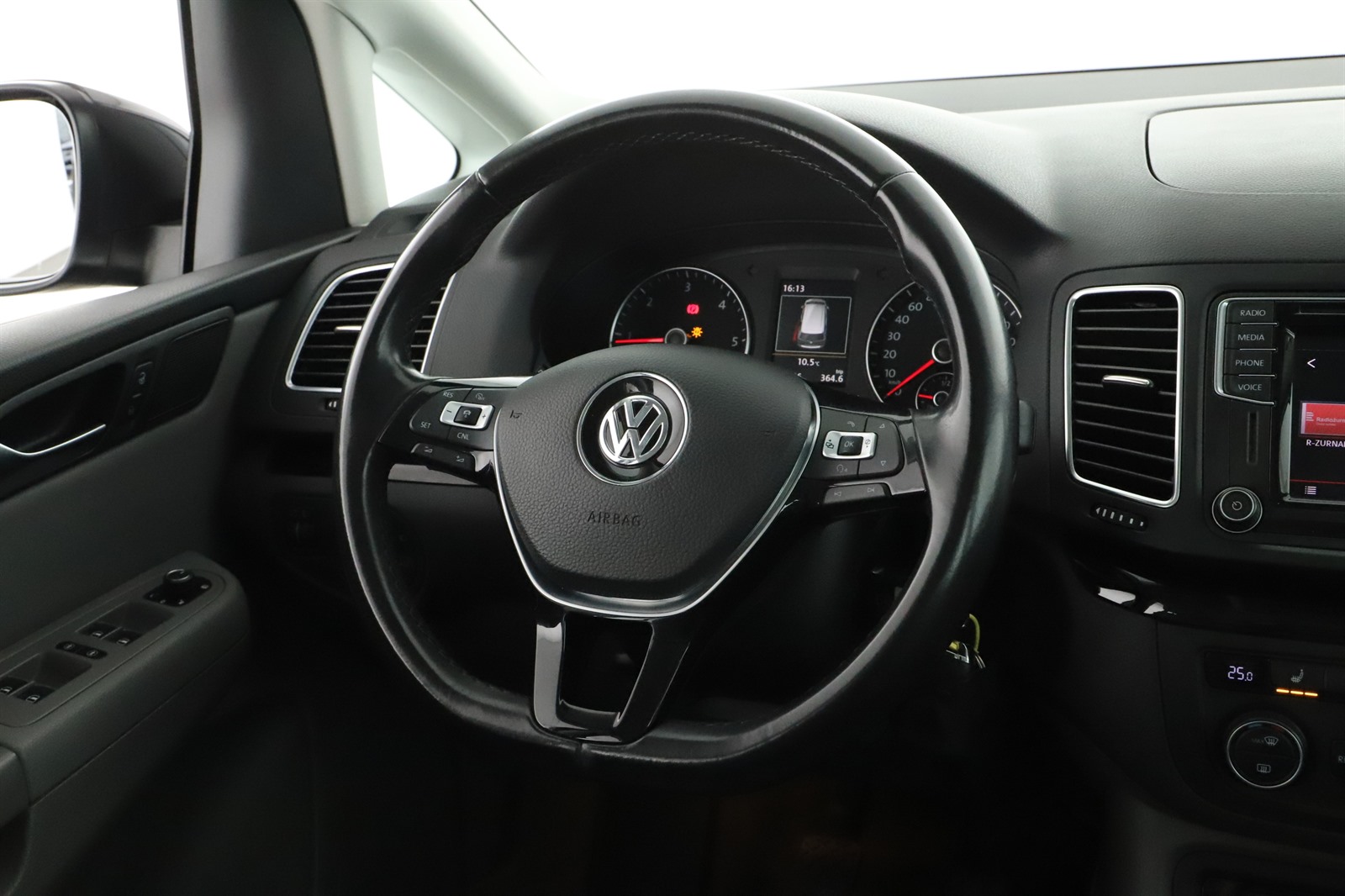Volkswagen Sharan, 2018 - pohled č. 14