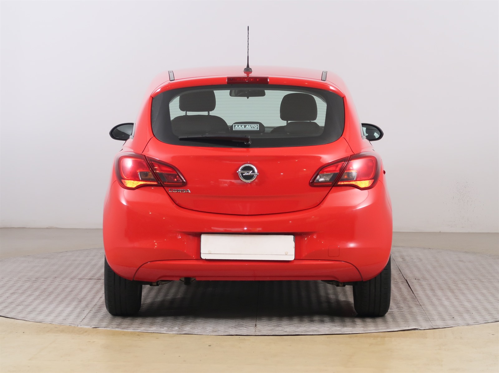 Opel Corsa, 2015 - pohled č. 6