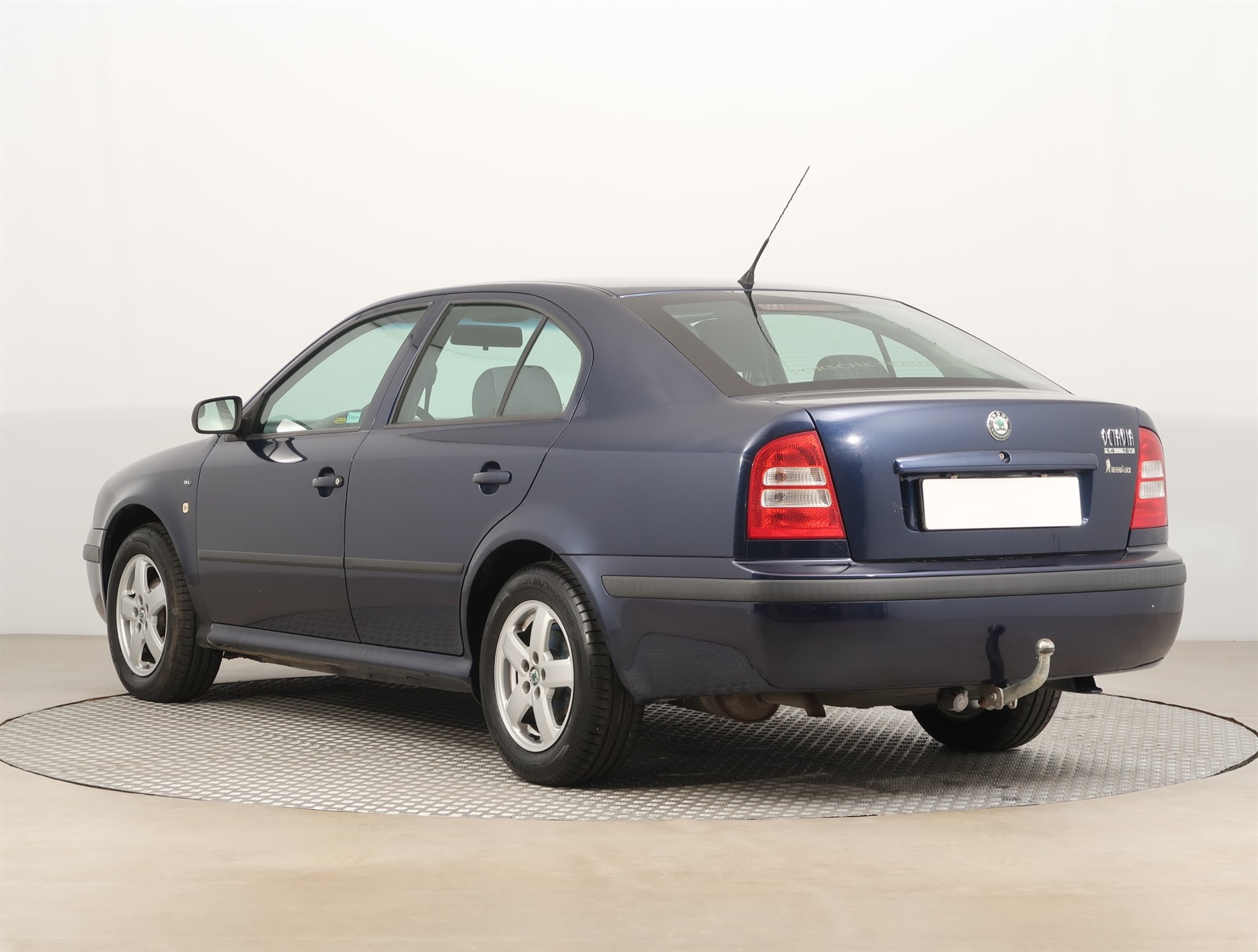 Škoda Octavia, 2002 - pohled č. 5