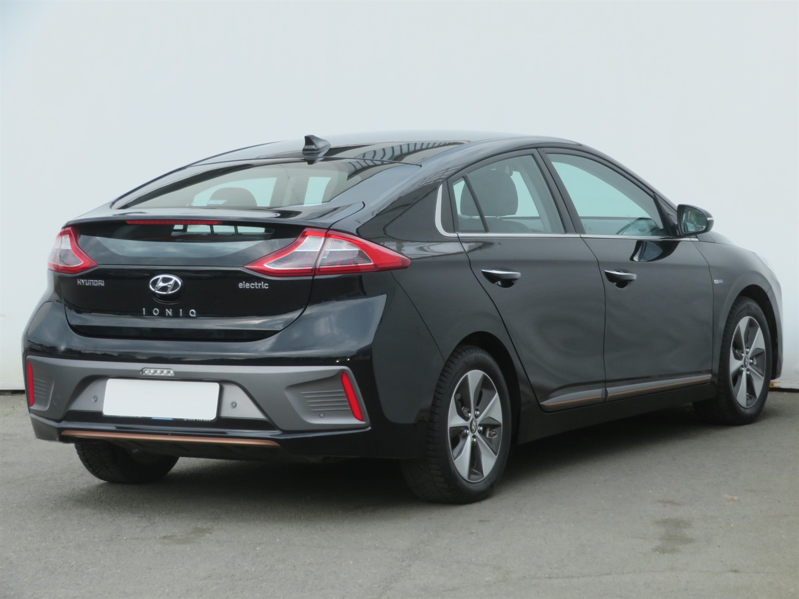 Hyundai Ioniq, 2018 - pohled č. 7