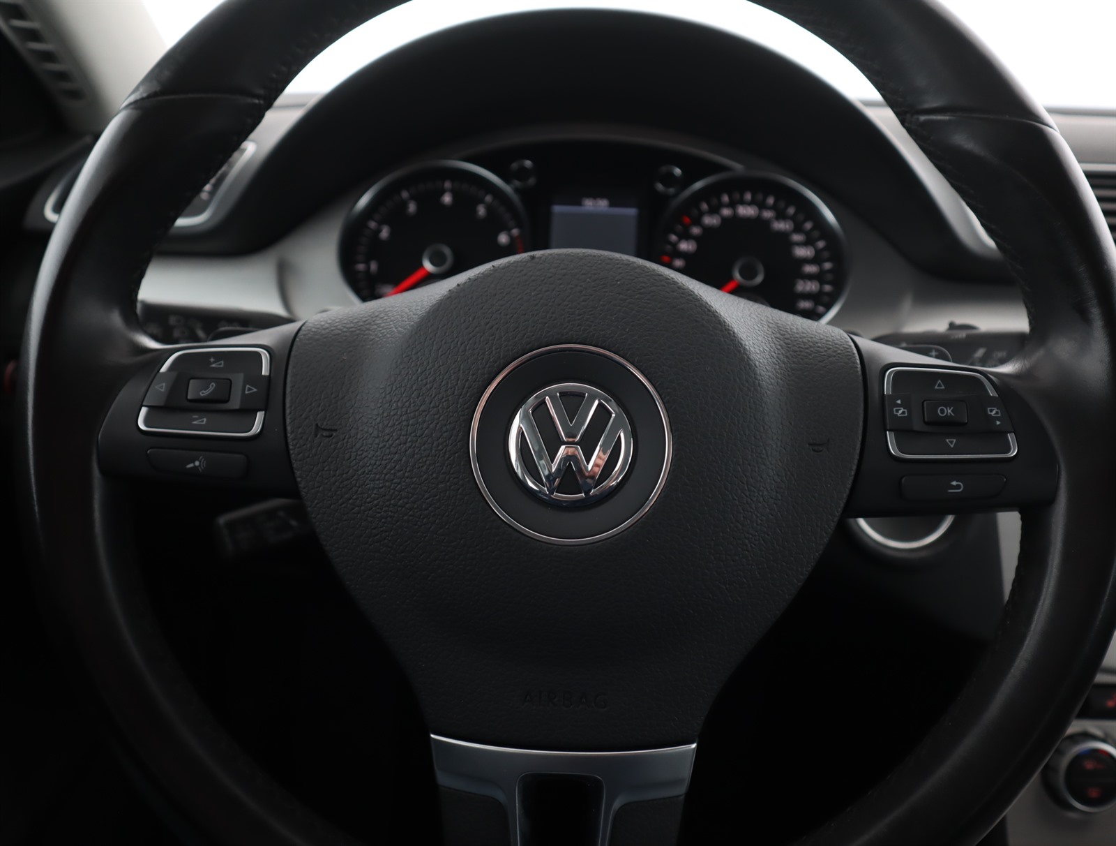 Volkswagen Passat, 2012 - pohled č. 14