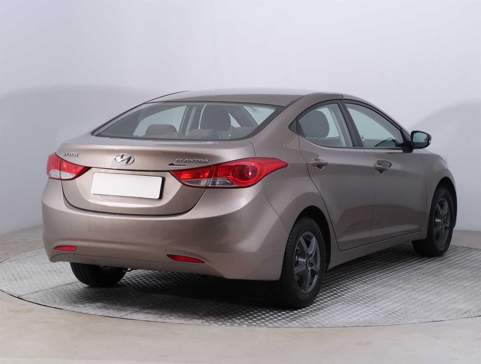 Hyundai Elantra, 2012 - pohled č. 7