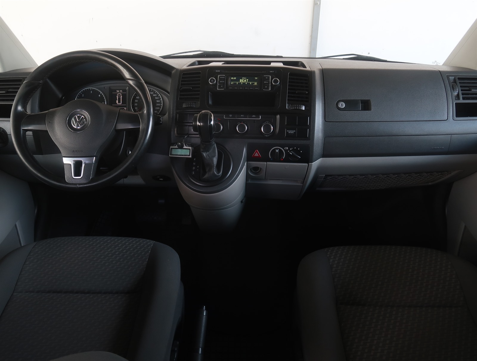 Volkswagen Transporter, 2013 - pohled č. 10