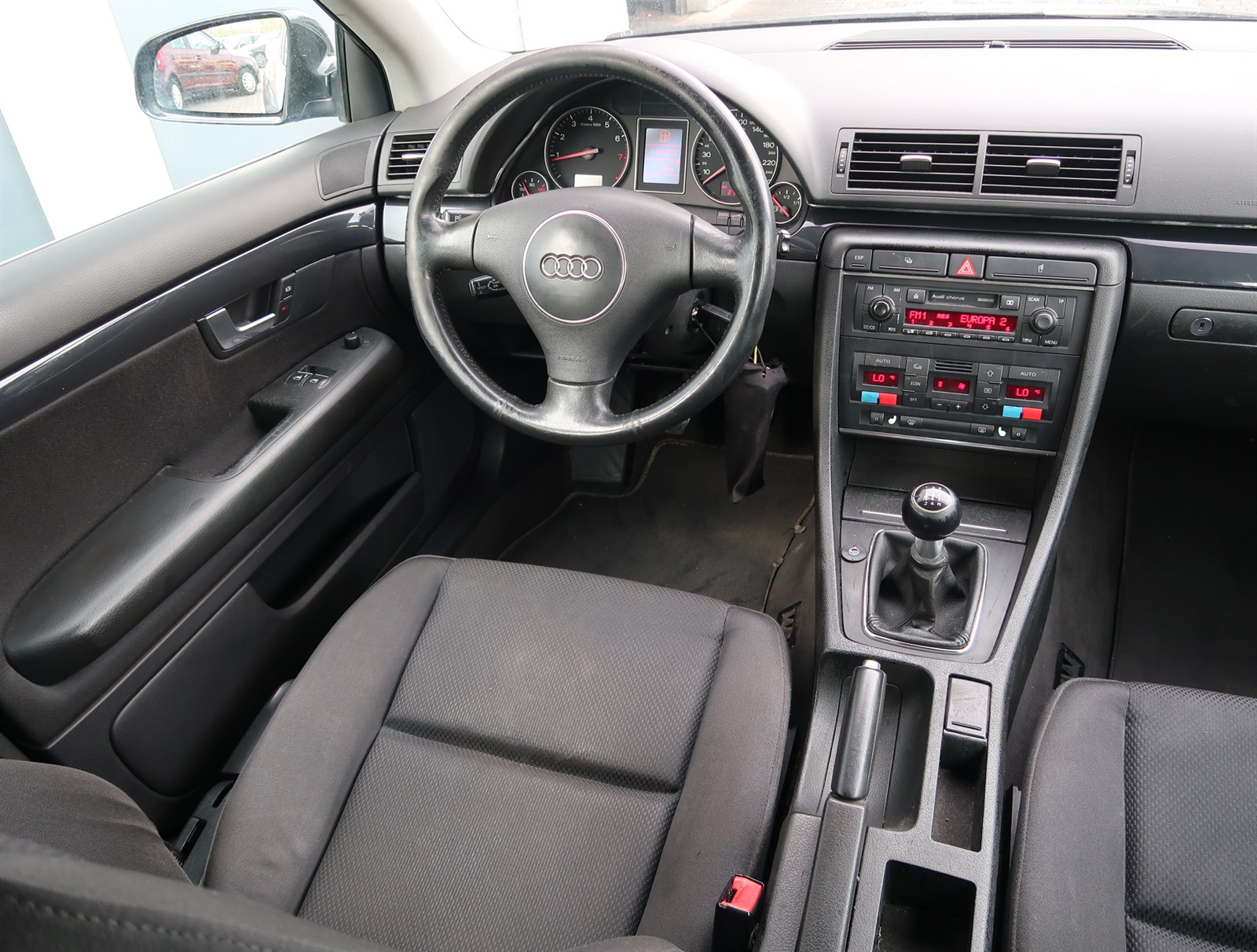 Audi A4, 2003 - pohled č. 9