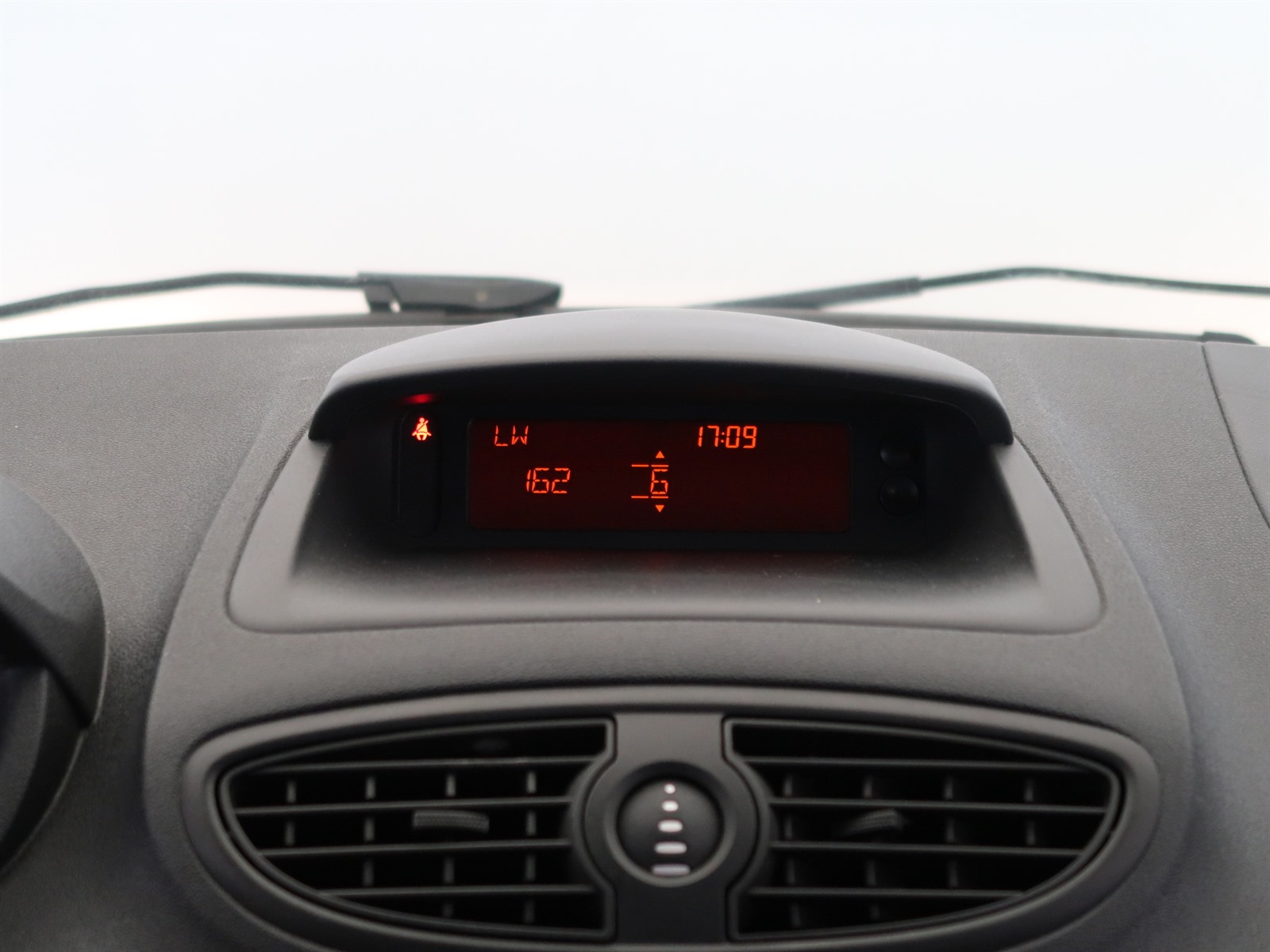 Renault Clio, 2010 - pohled č. 19
