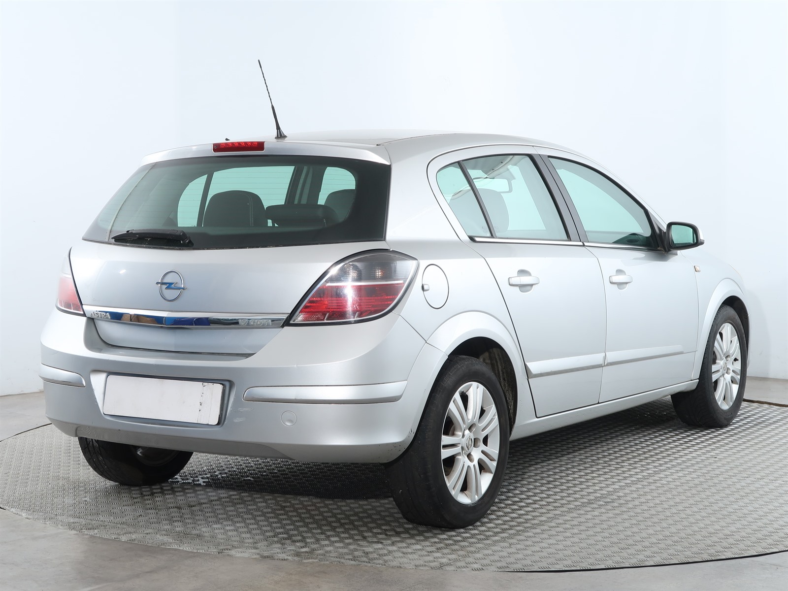 Opel Astra, 2007 - pohled č. 7