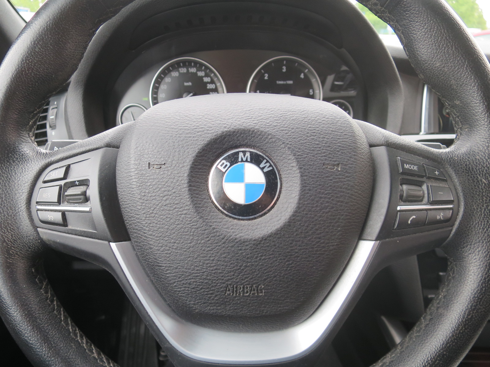 BMW X3, 2016 - pohled č. 24