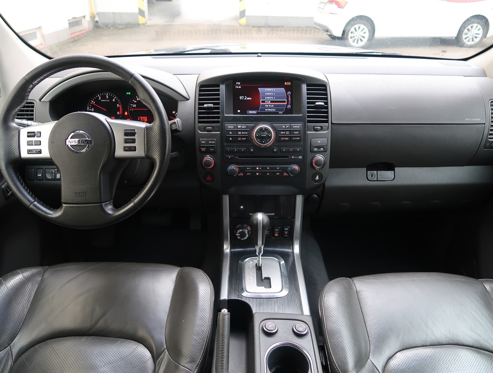Nissan Pathfinder, 2011 - pohled č. 10