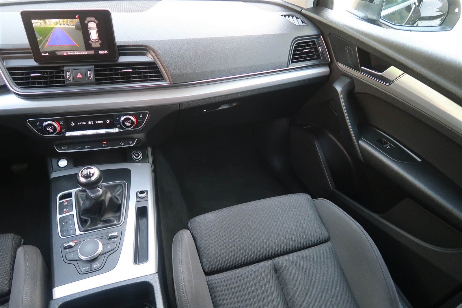 Audi Q5, 2017 - pohled č. 11