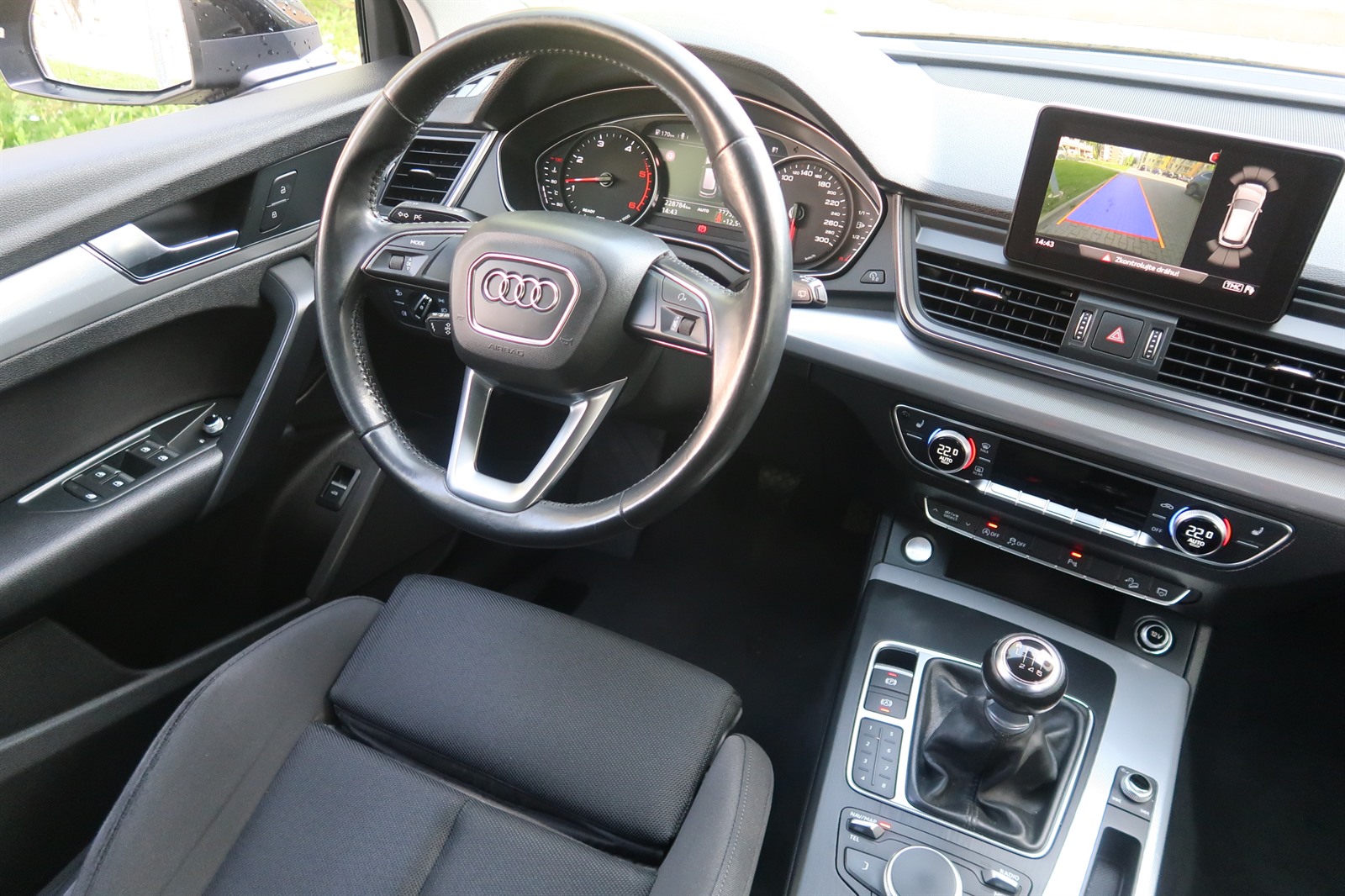 Audi Q5, 2017 - pohled č. 9
