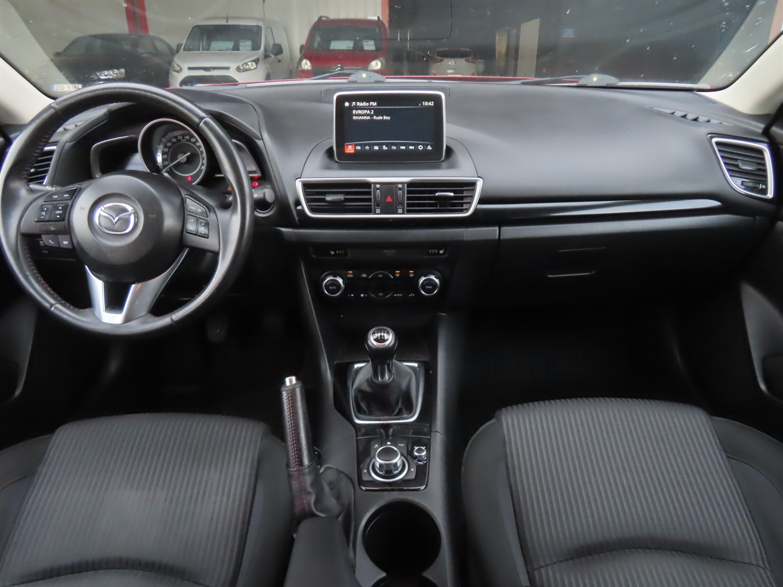 Mazda 3, 2015 - pohled č. 10