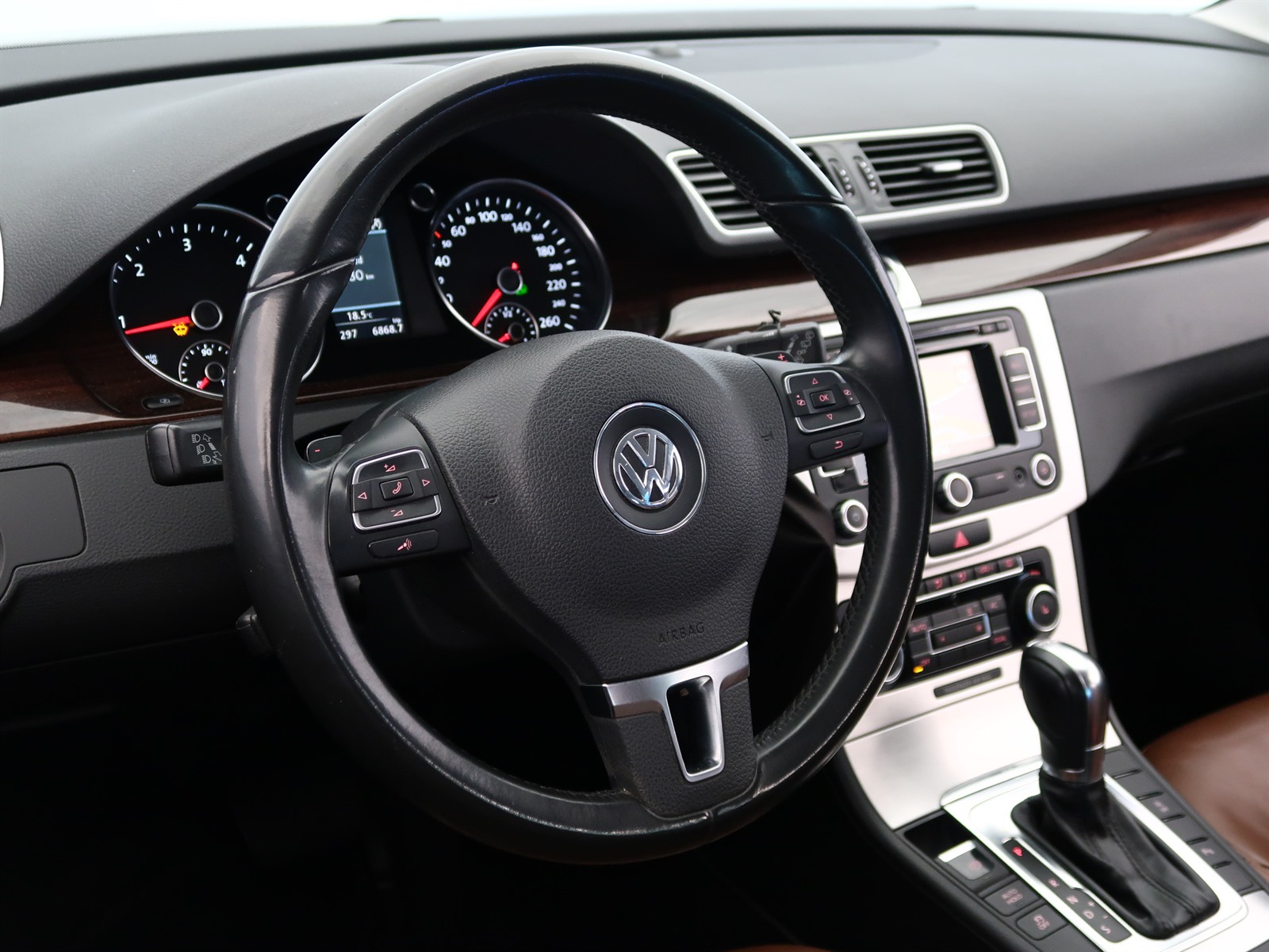 Volkswagen Passat, 2011 - pohled č. 22